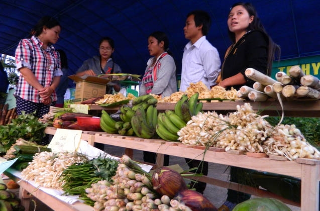 Der besondere Markttag der Volksgruppe der Co Tu